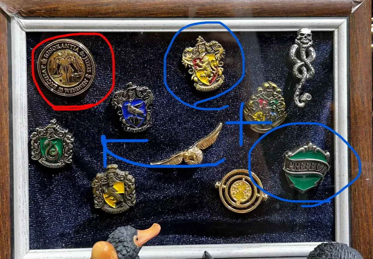 https://media.bunjang.co.kr/product/411294120_1_1780139685_w{res}.jpg